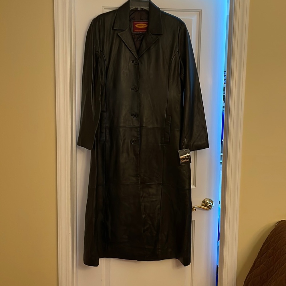 COPY - Black leather full length coat. Great for Fall weather!